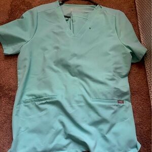 FIGS LIMITED EDITION SET Aquamarine Scrub Tops and Bottom VERY LIGHTLY WORN